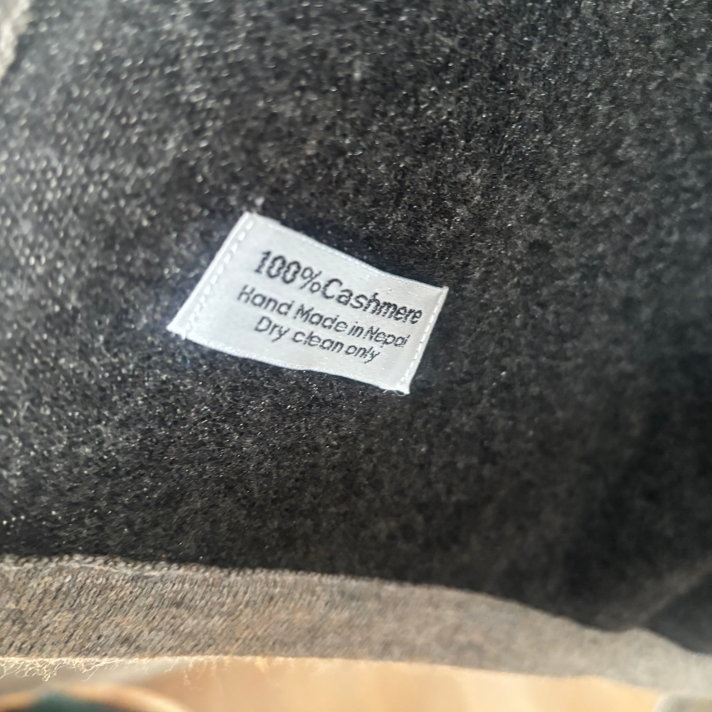 Cashmere Blanket Wrap (Charcoal With Border) - Cashmere Wrap - view 3