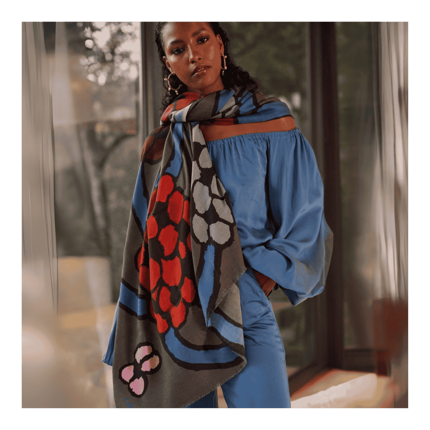 Daisy Chain Scarf - Lalela Scarf - Woolen Scarf - view 2