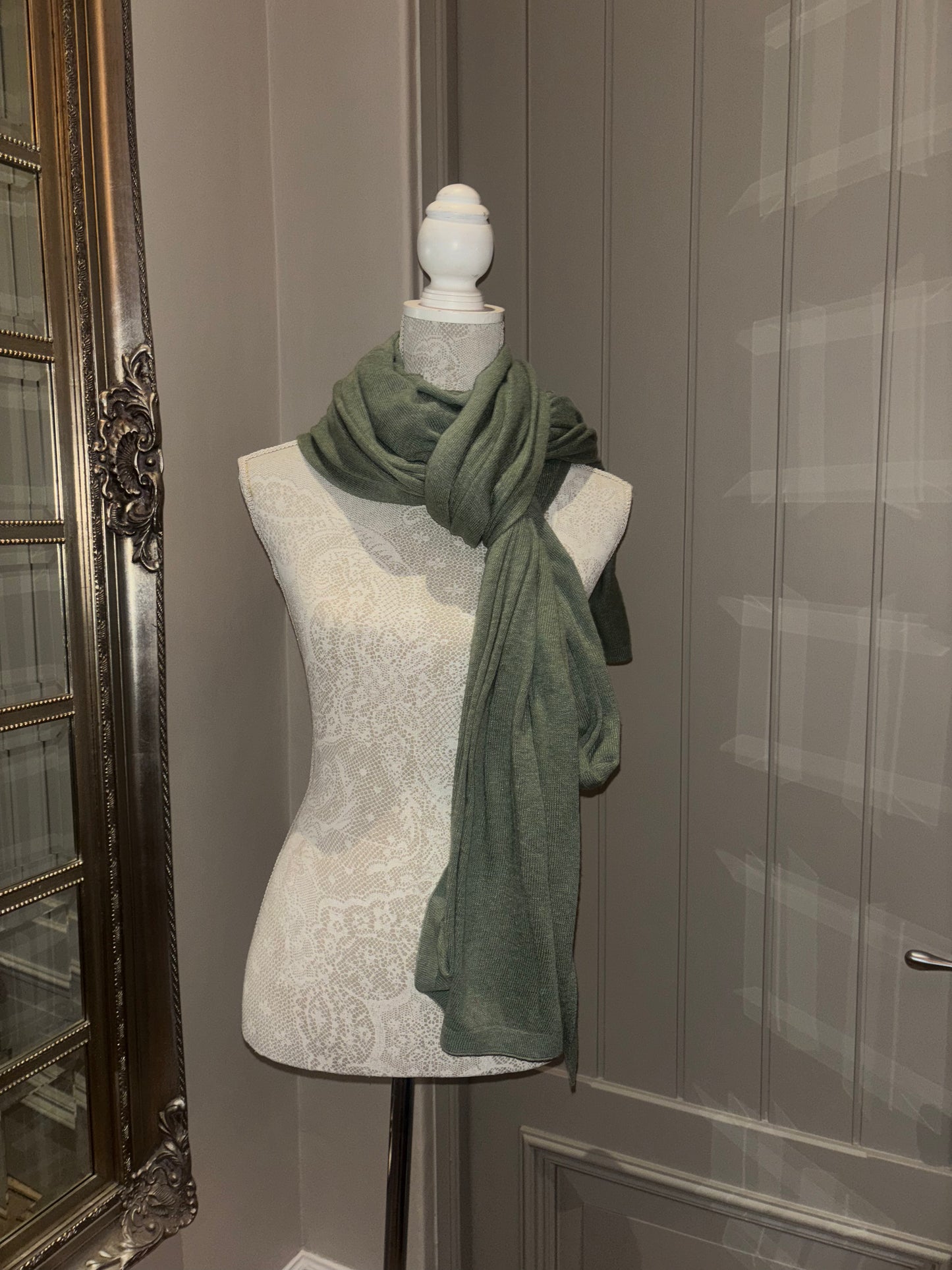 Classic 100% Cashmere Travel Wrap Blanket - Cashmere Wrap - view 4