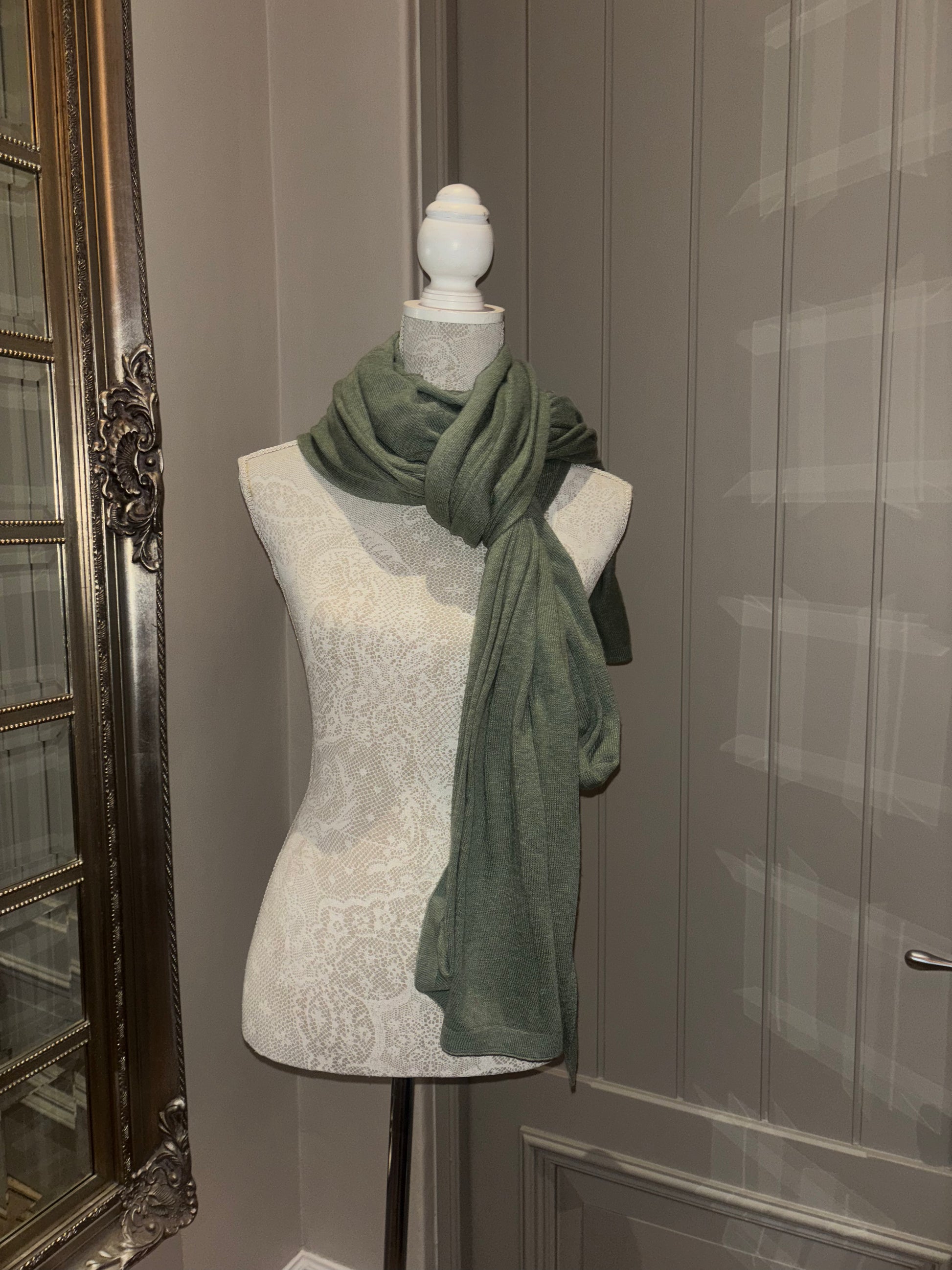 Classic 100% Cashmere Travel Wrap Blanket - Cashmere Wrap - view 4