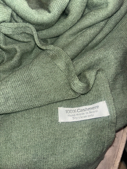 Classic 100% Cashmere Travel Wrap Blanket - Cashmere Wrap - view 6