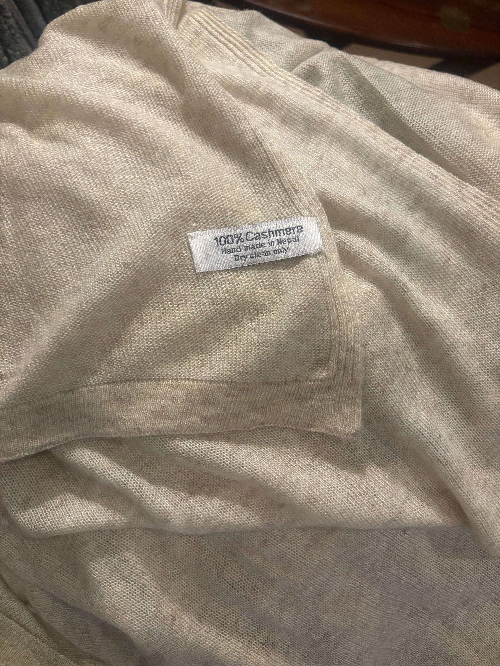 Classic 100% Cashmere Travel Wrap Blanket - Cashmere Wrap - view 7