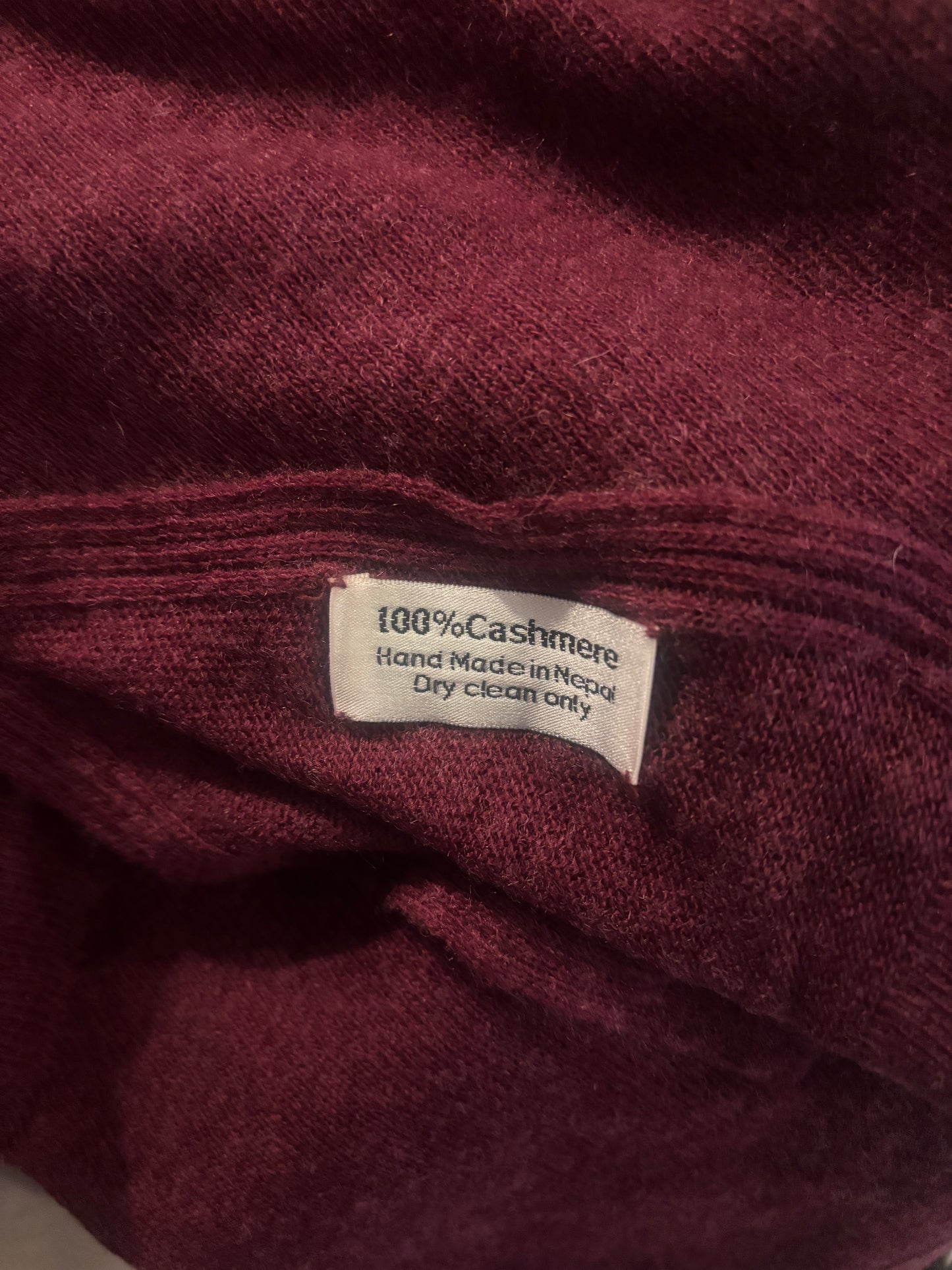 Classic 100% Cashmere Travel Wrap Blanket - Cashmere Wrap - view 10