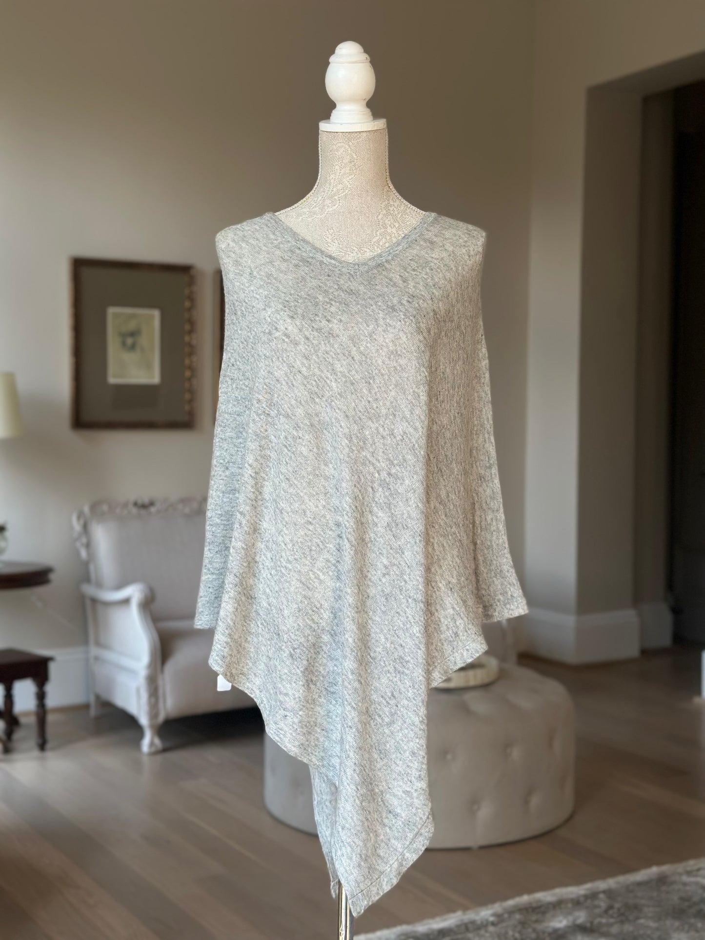 Grey Light-Weight 100% Cashmere Poncho - view 2