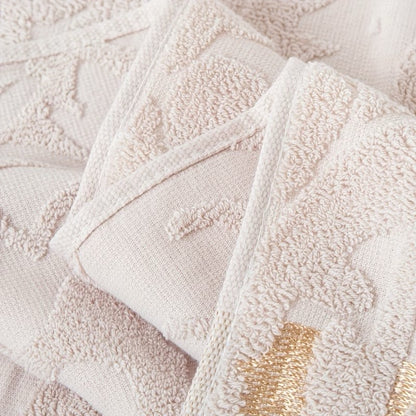 Luxury Floral Jacquard Cotton Guest Towel – Beige – 34 × 75 cm