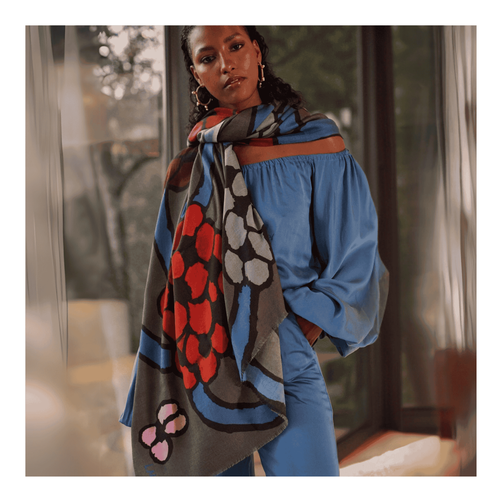 Daisy Chain Scarf - Lalela Scarf - Woolen Scarf - view 2