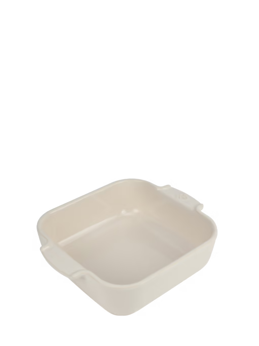 Eclectic Appolia square ceramic oven dish in ecru cream with ribbed handles for a secure grip.