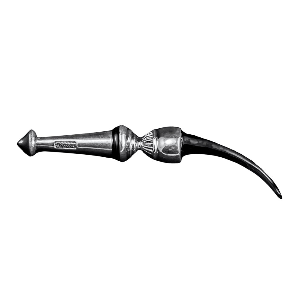 Eclectic Diana Carmichael Impondo Zulu bottle stopper with a polished resin horn handle and silver pewter detailing.