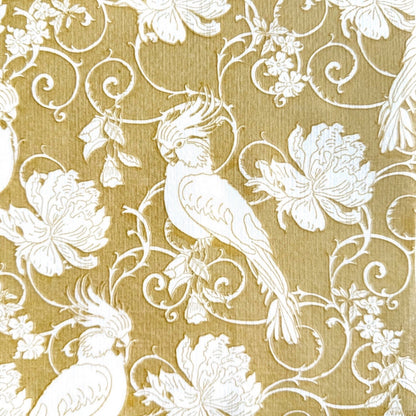 Eclectic Françoise Paviot Perruche Or gold airlaid dinner napkin with white parrot and floral baroque pattern