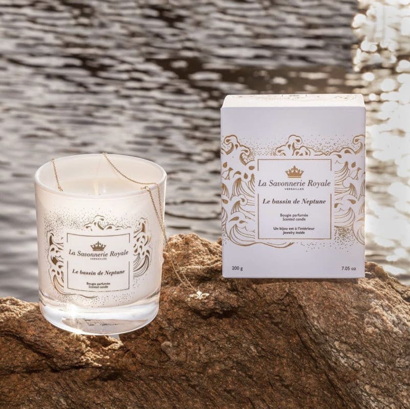 Eclectic La Savonnerie Royale Le Bassin de Neptune scented candle in a decorative glass jar with its matching box.