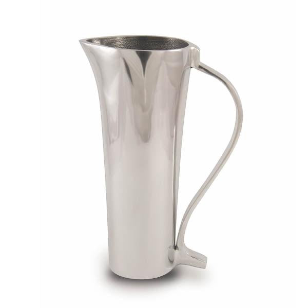 Eclectic Mockana handcrafted 1L aluminium water jug with a minimalist design and a classic plain handle.