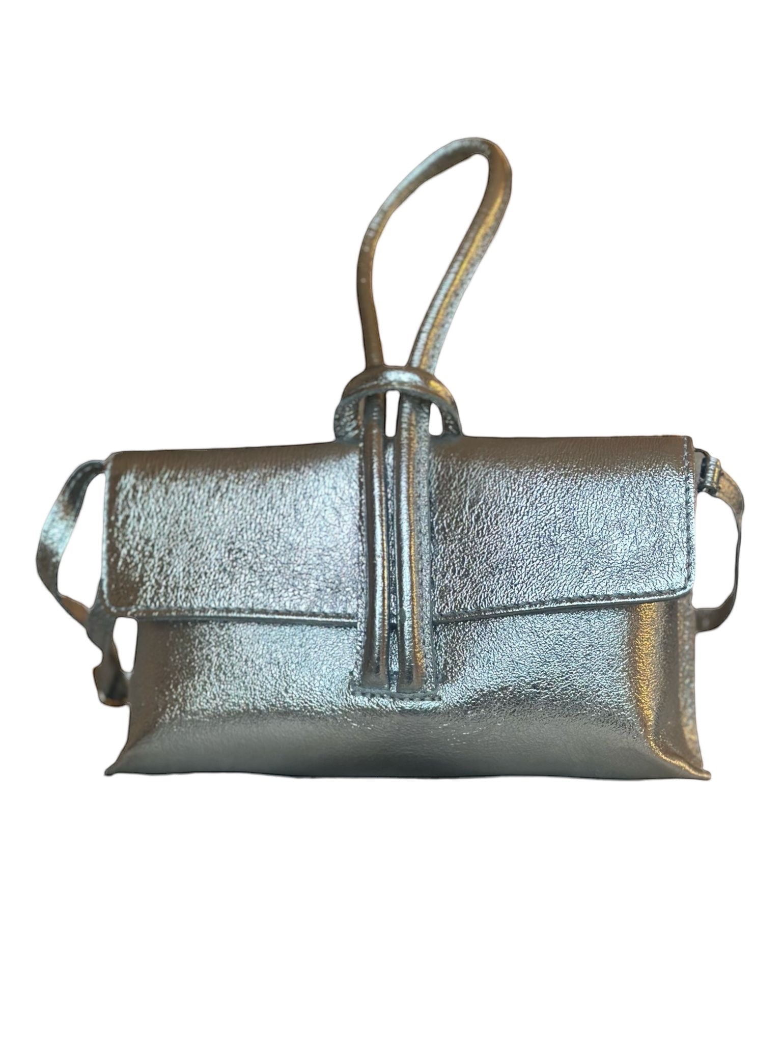 Eclectic Venezia metallic silver pebbled leather wristlet bag with a detachable wrist loop and shoulder strap.