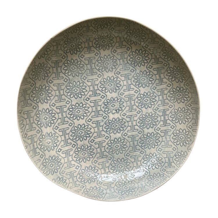 Eclectic Wonki Ware large handcrafted pottery pie dish with a grey and white intricate geometric pattern