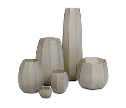 Koonam Sculptural Vase smokegrey by Guaxs